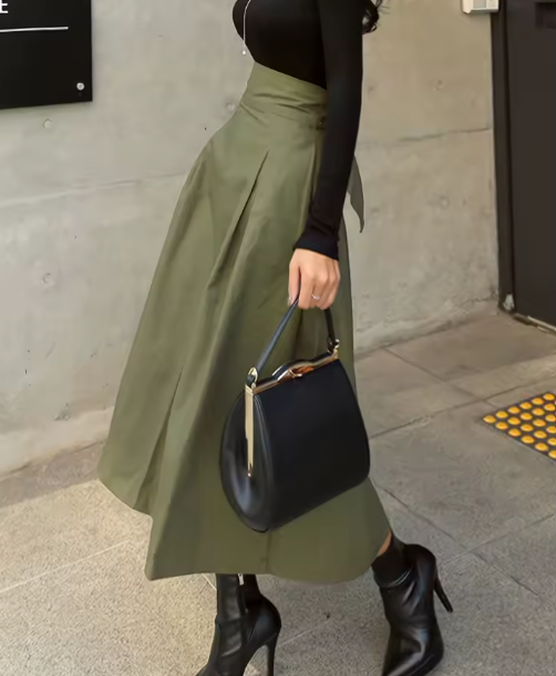 Falda Lazo Urbano